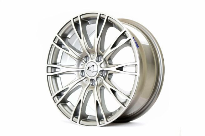 Nr:40 KT Racing 157 TSF 15"